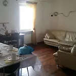 Myroom Guest House