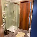 Myroom Guest House