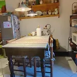Borgo Pignolo - Room In Apartment With Private Bathroom And Shared Shower