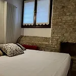 Johnny Suites Bergamo Alta