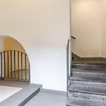 Melly House In The City Center
