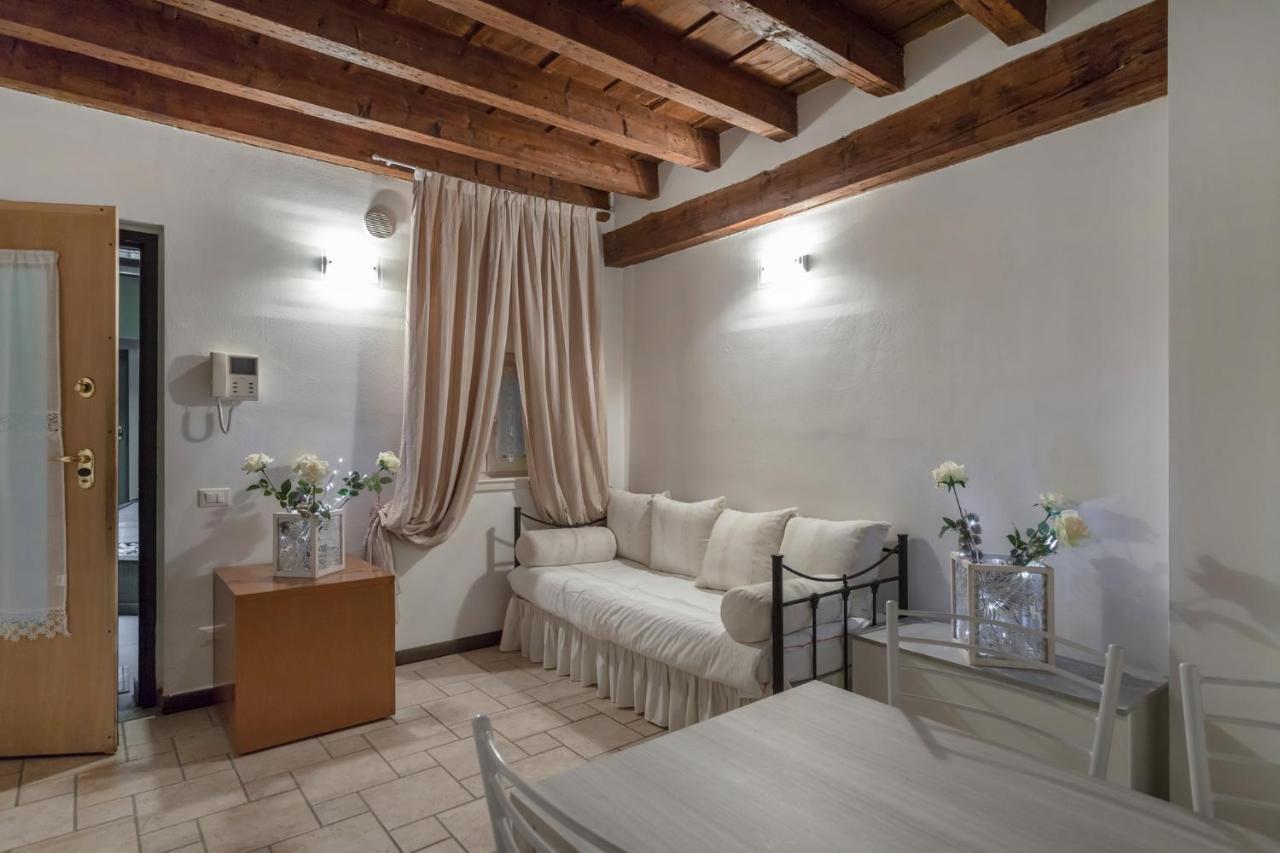 San Bernardino 8 - Immobili E Soluzioni Rent Apartment