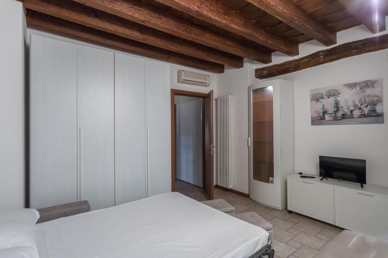 San Bernardino 8 - Immobili E Soluzioni Rent Apartment