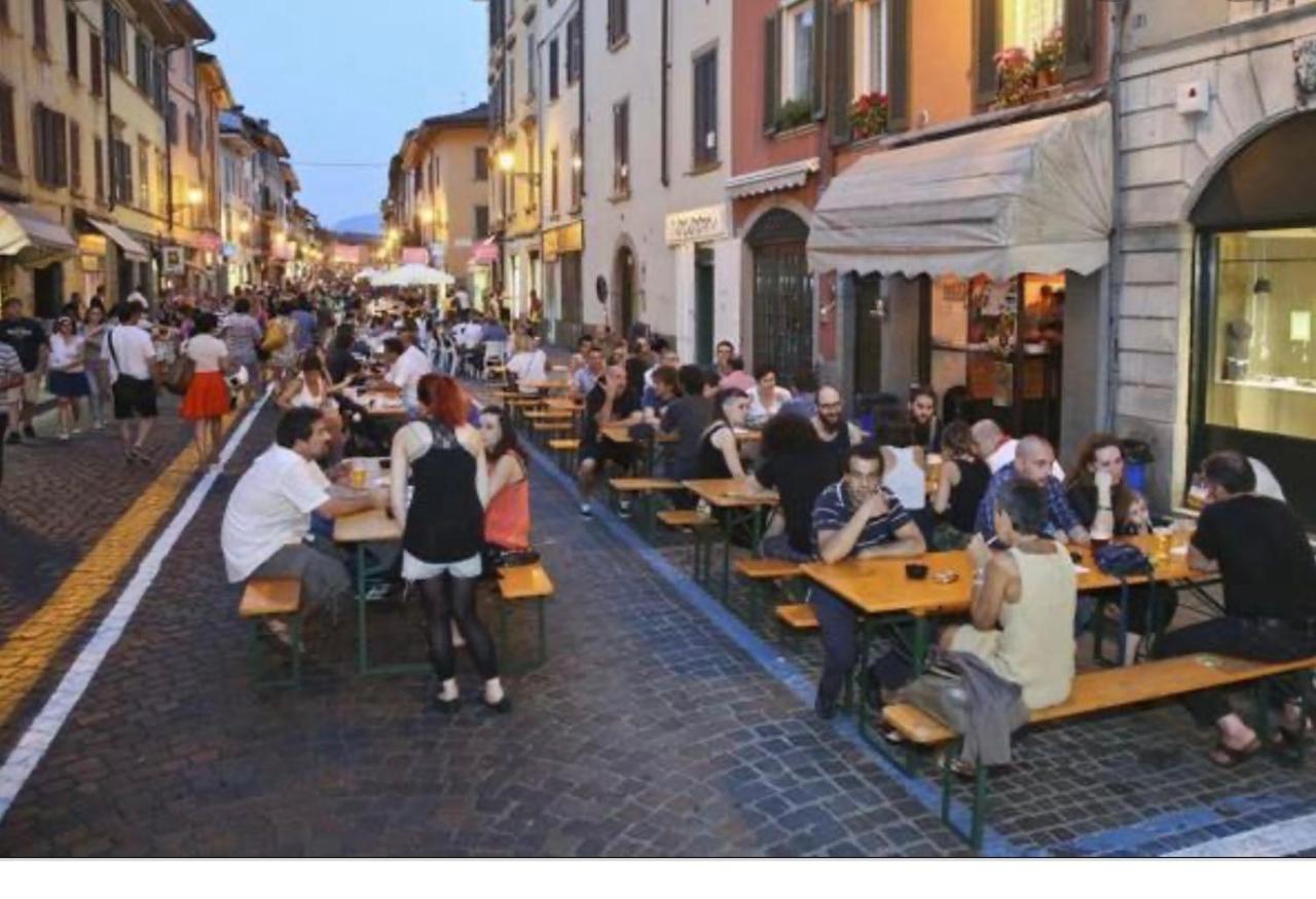 Smart House Rooms Central Luxury Bed & Breakfast Bergamo