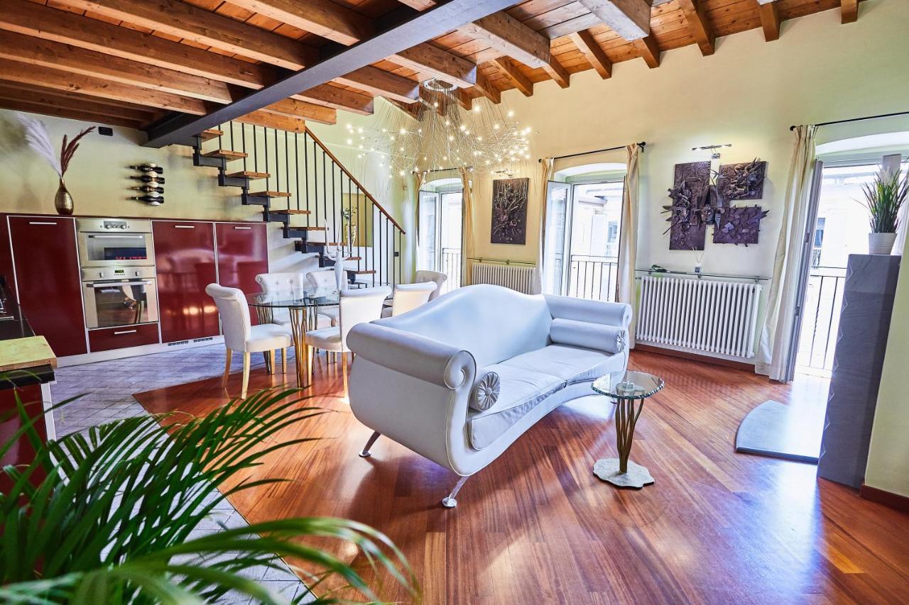 Luxury Design Loft - Piazza Pontida Apartment