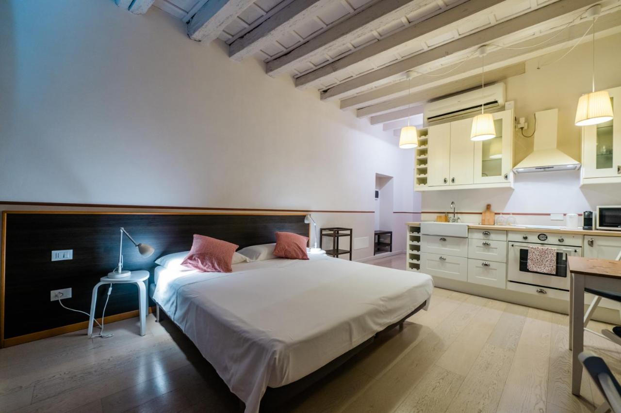 Art Street Studio Apartment