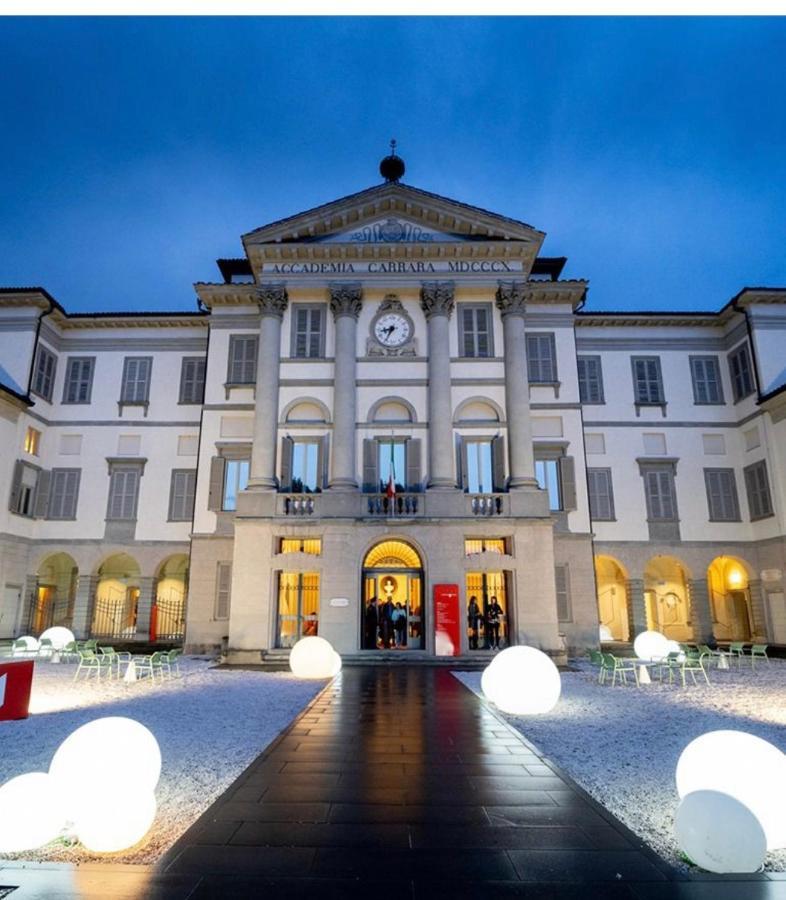 Smart House Rooms Central Luxury Bed & Breakfast Bergamo