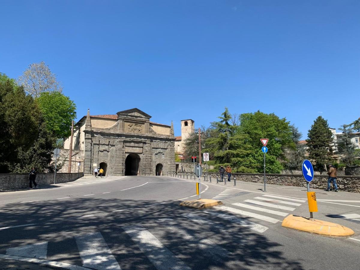Houseberg * Bérgamo