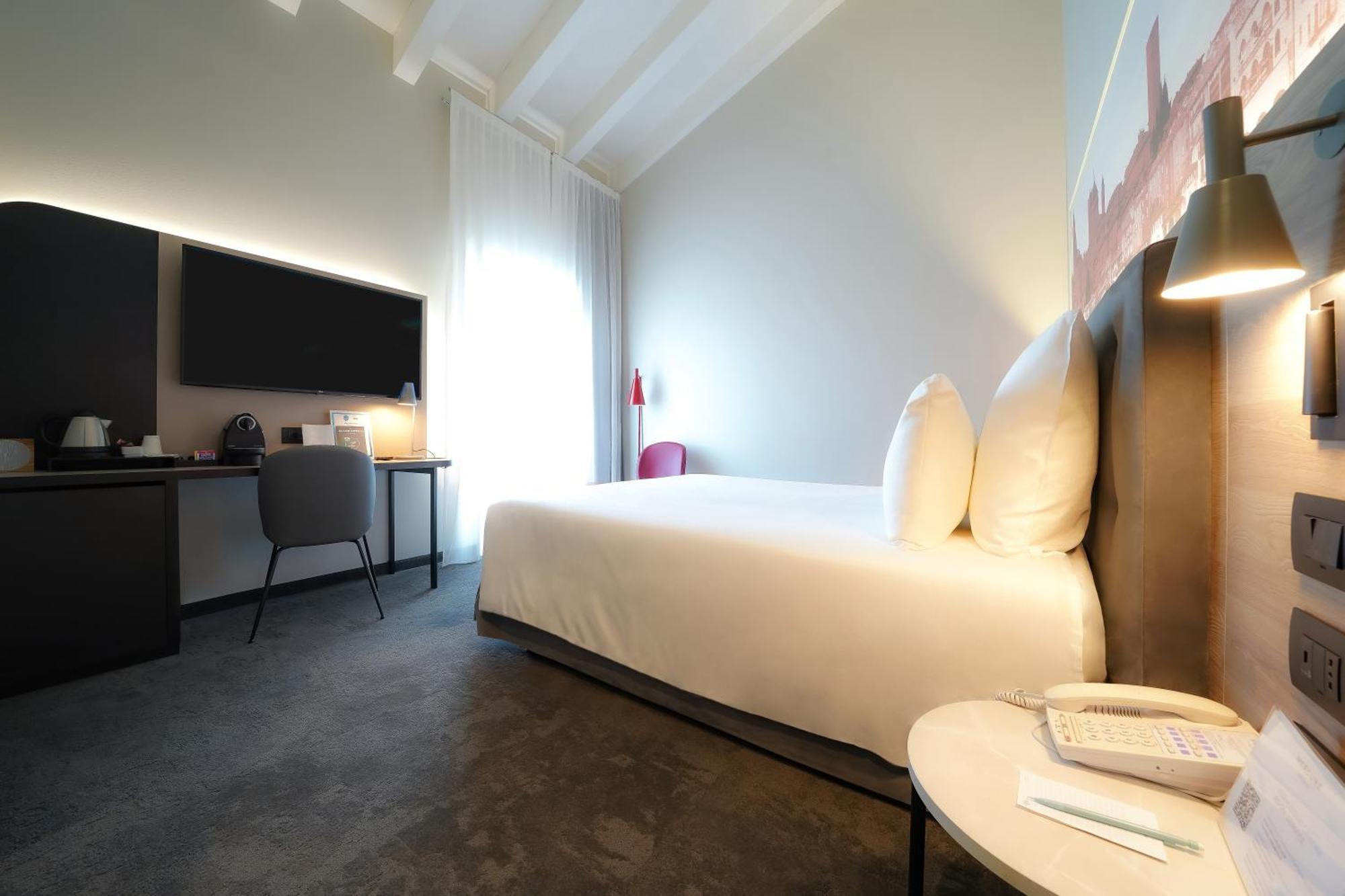 Mercure Centro Palazzo Dolci Hotel