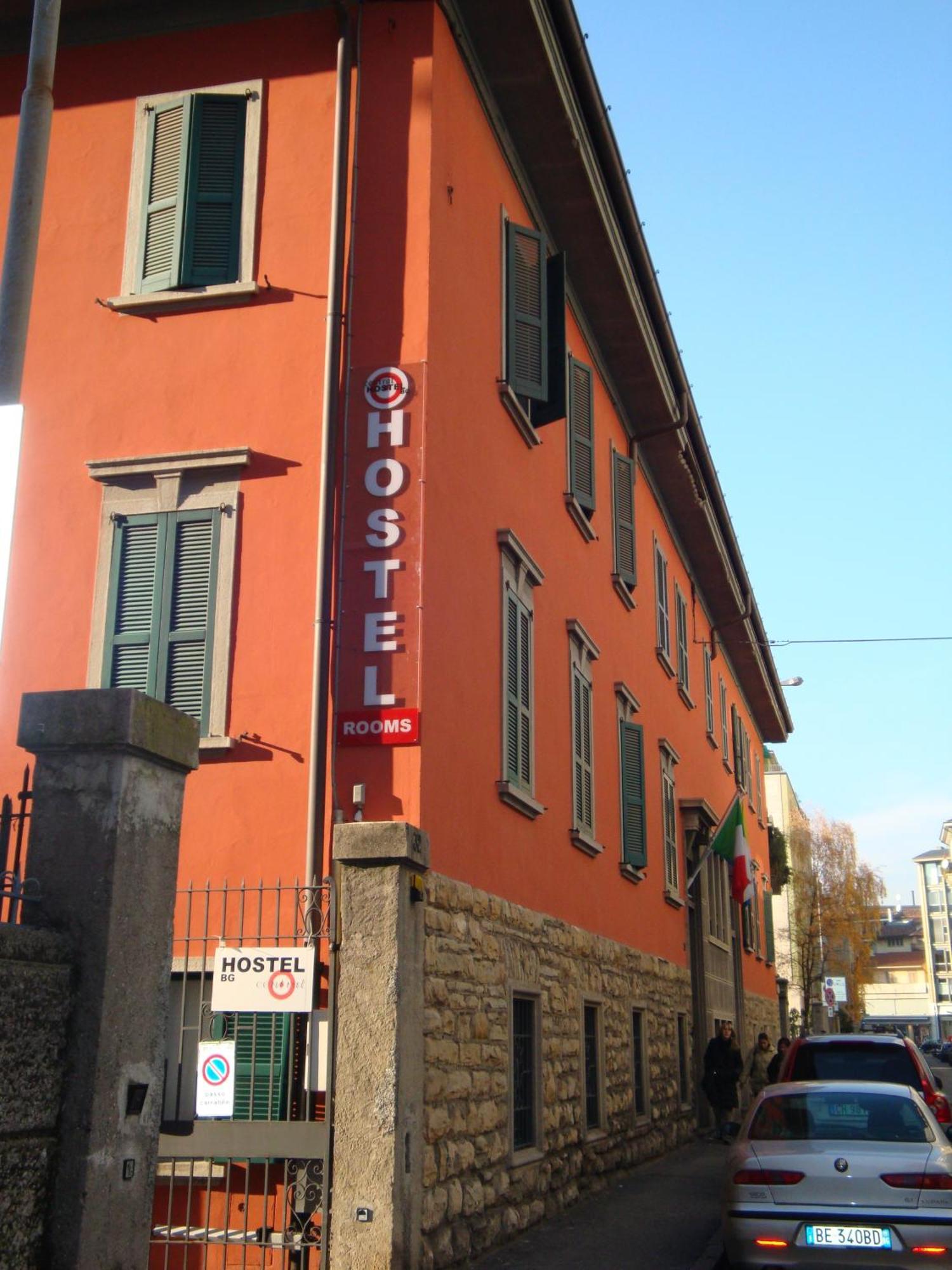 Hostelli Bg *