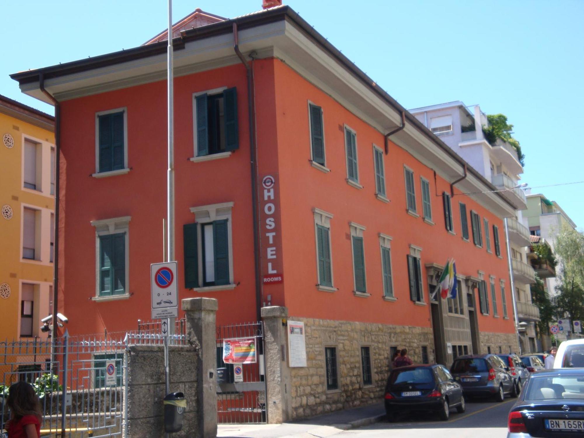 Hostelli Bg *
