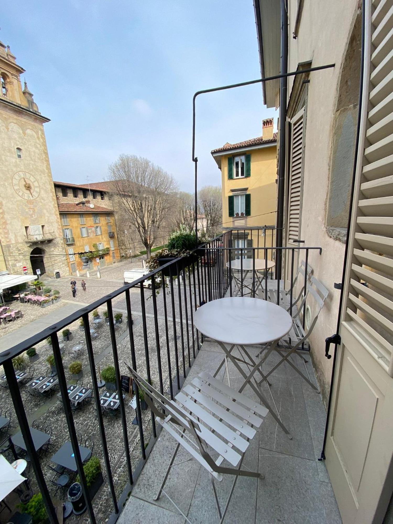 Piazza Mascheroni Bergamo