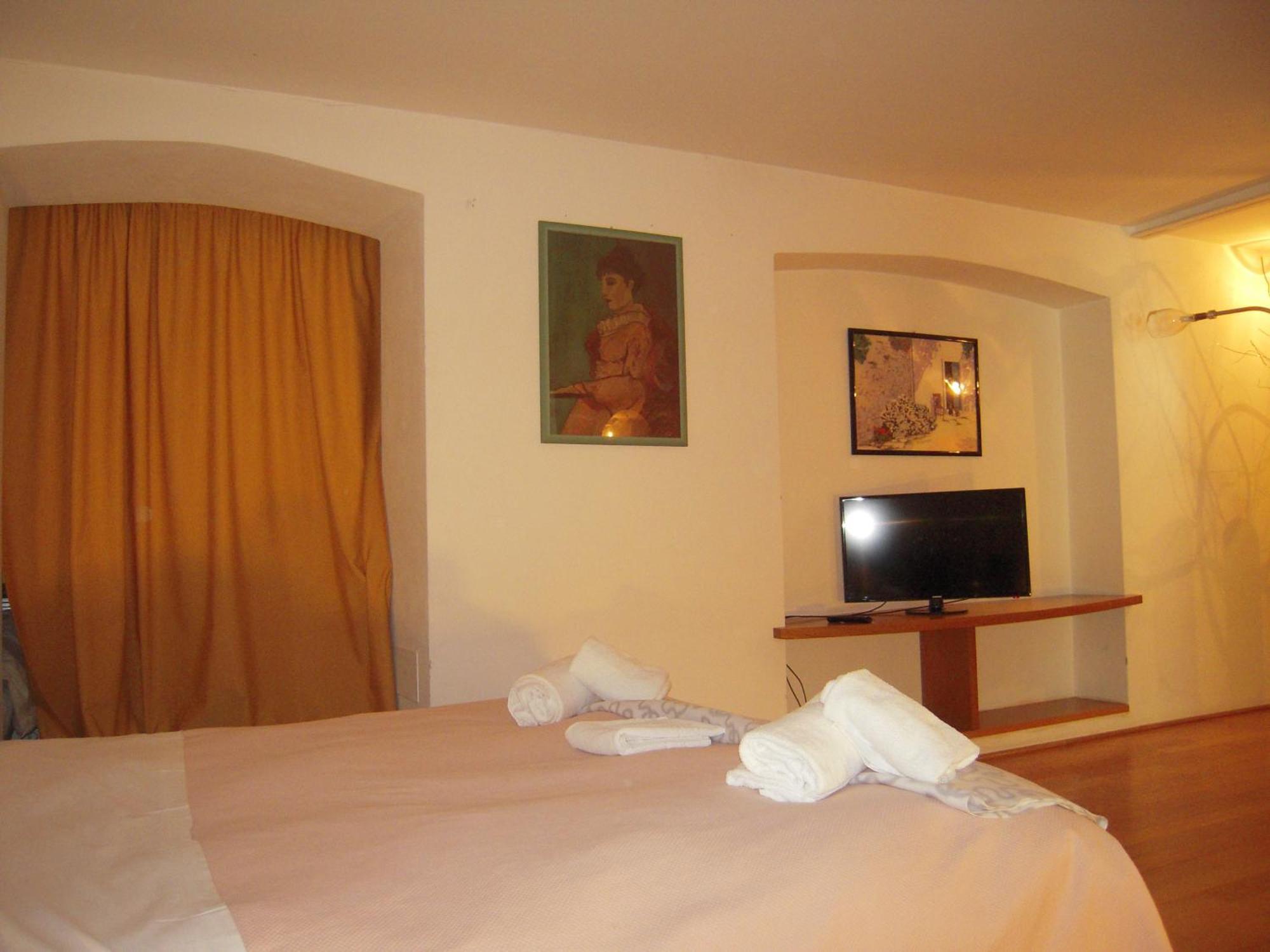 Zaffiro Blu Airport Bed & Breakfast 2*