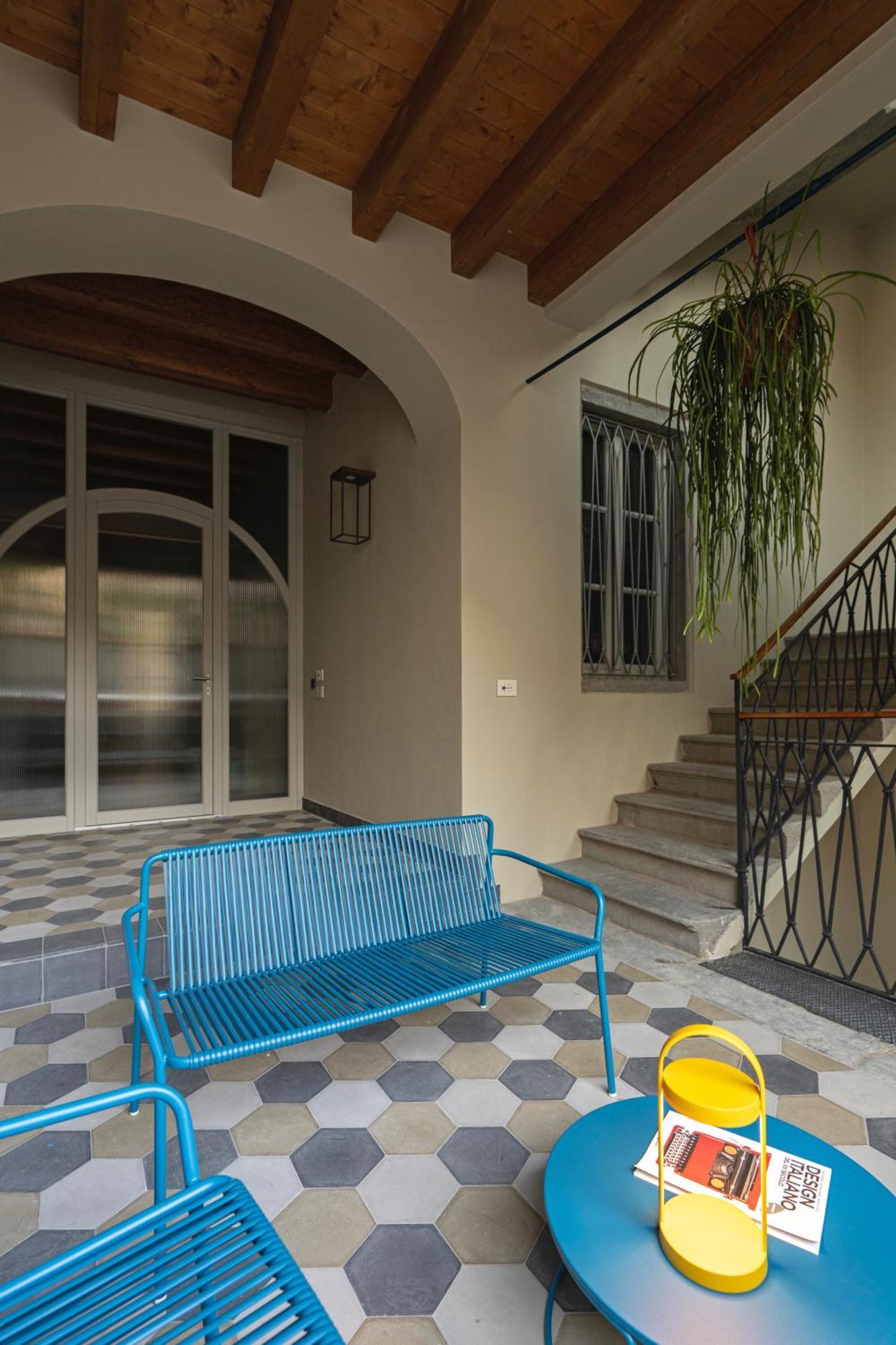 Apartment Rego Apartments - Boutique Aparthotel & Serenity Spa With Some Off-Site Apartments In The Heart Of Bergamo City Center