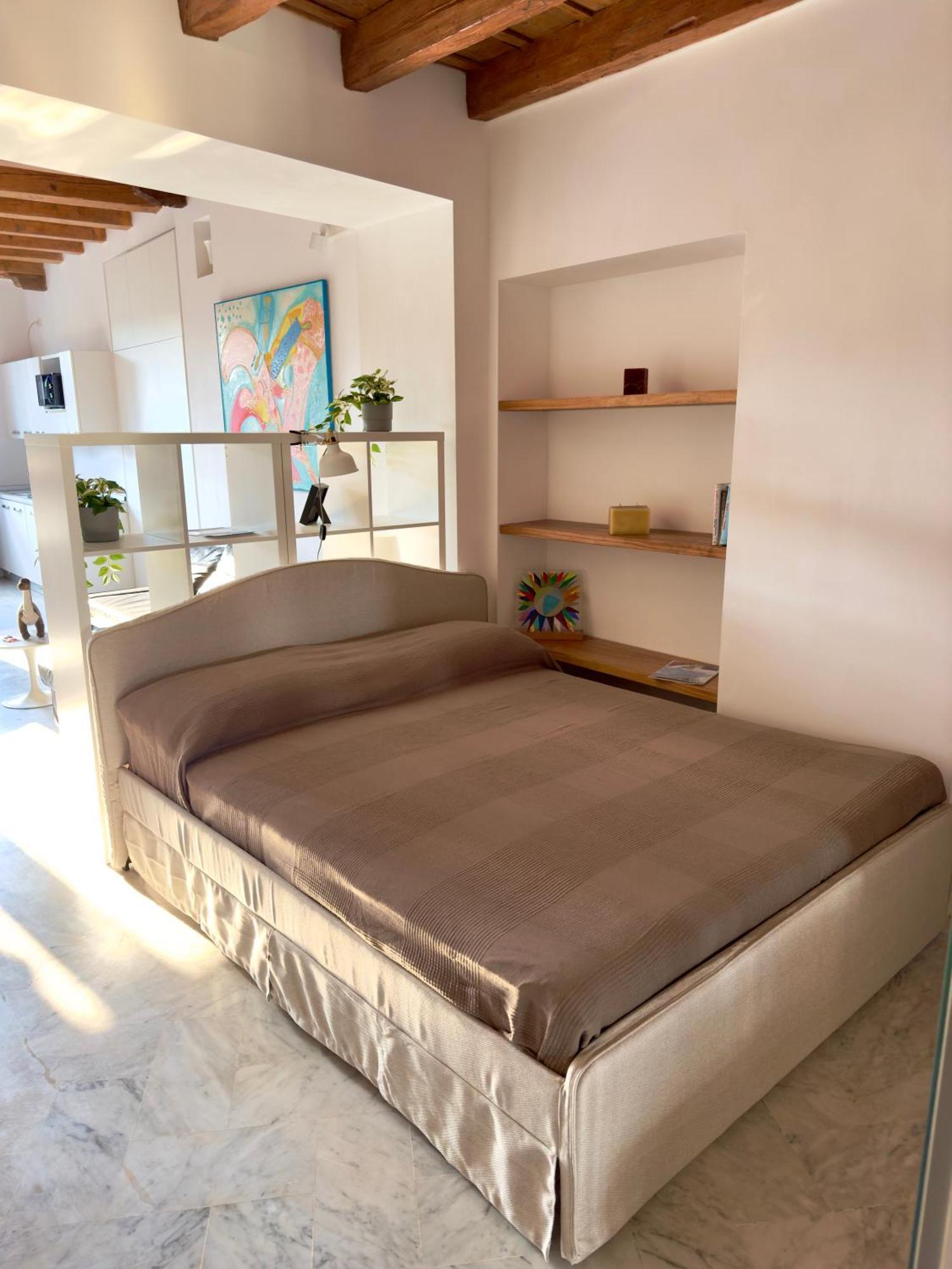 Cr - Casa Sulle Mura Romane - Old Town Apartment