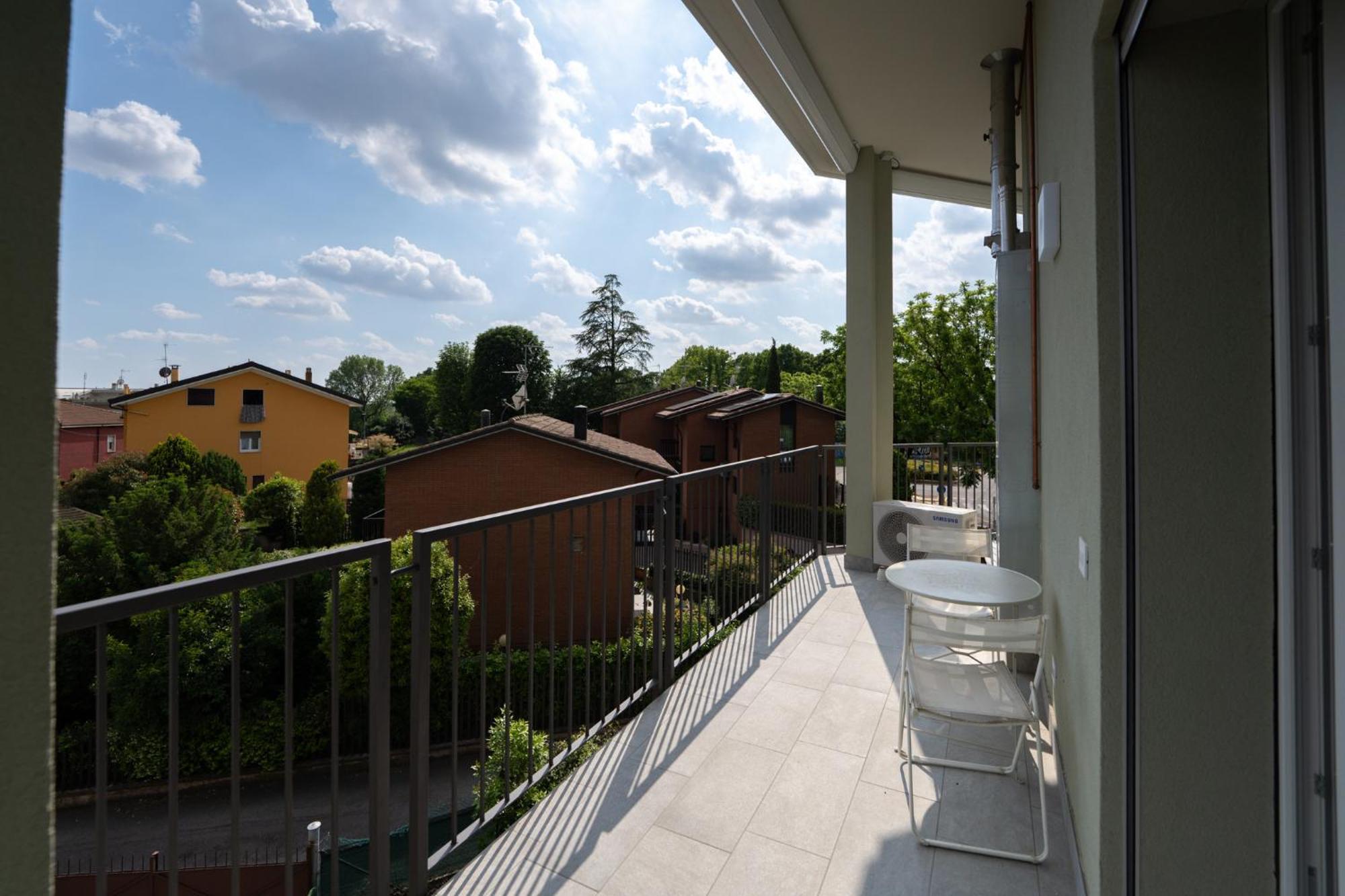 Zina - Giallo - 10 Min From Centre And Airport *