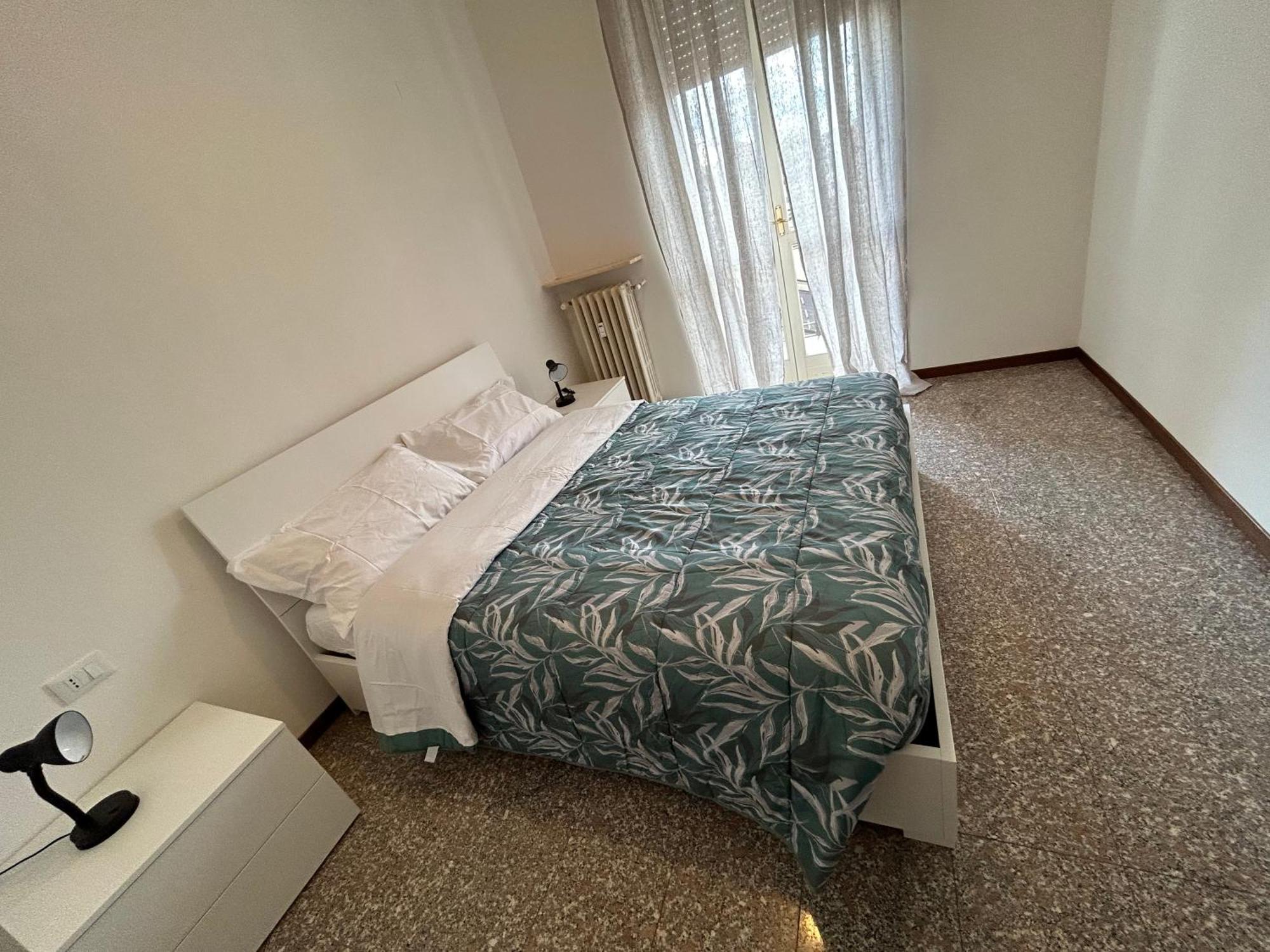 Bed Station -self Check In- Bed & Breakfast