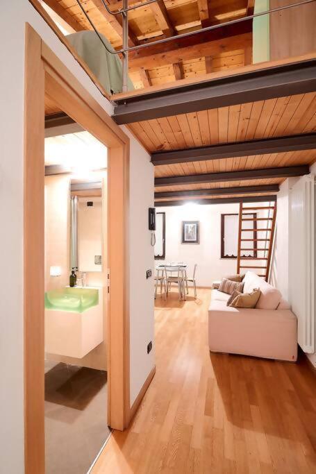 Apartment Johnny Alta Bergamo
