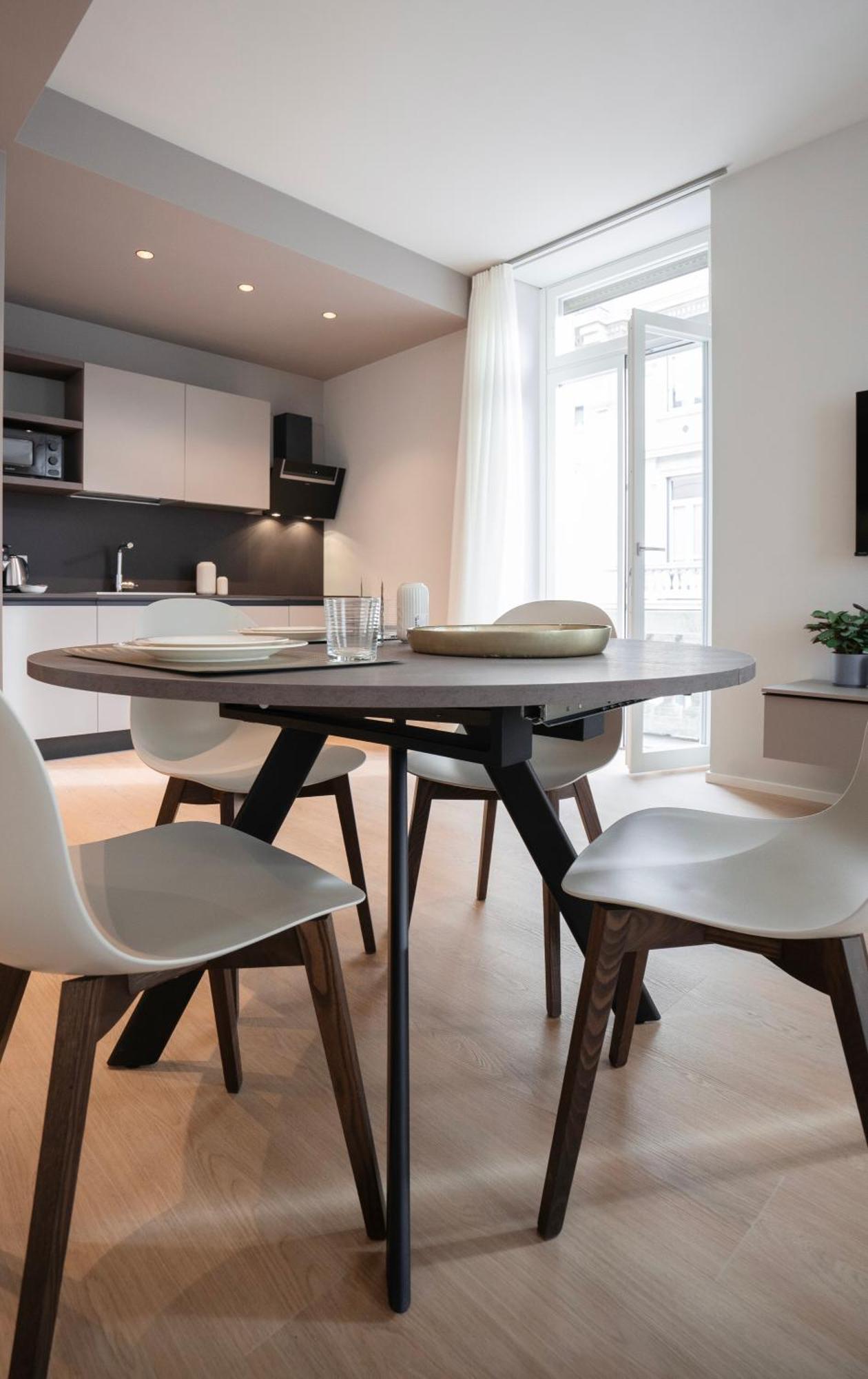 The Corner Elegant Apartment *