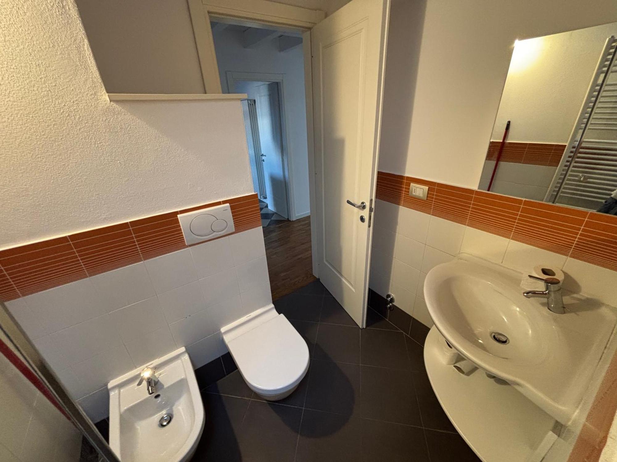 Apartment Loft Mansardato Sullo Skyline Di Bergamo