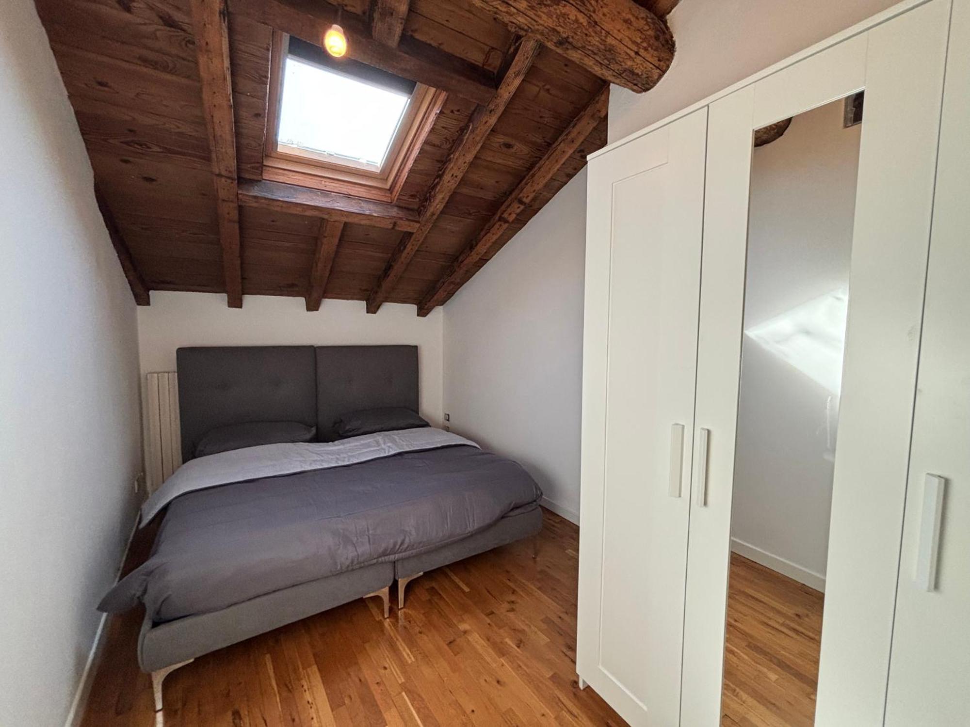 Loft Mansardato Sullo Skyline Di