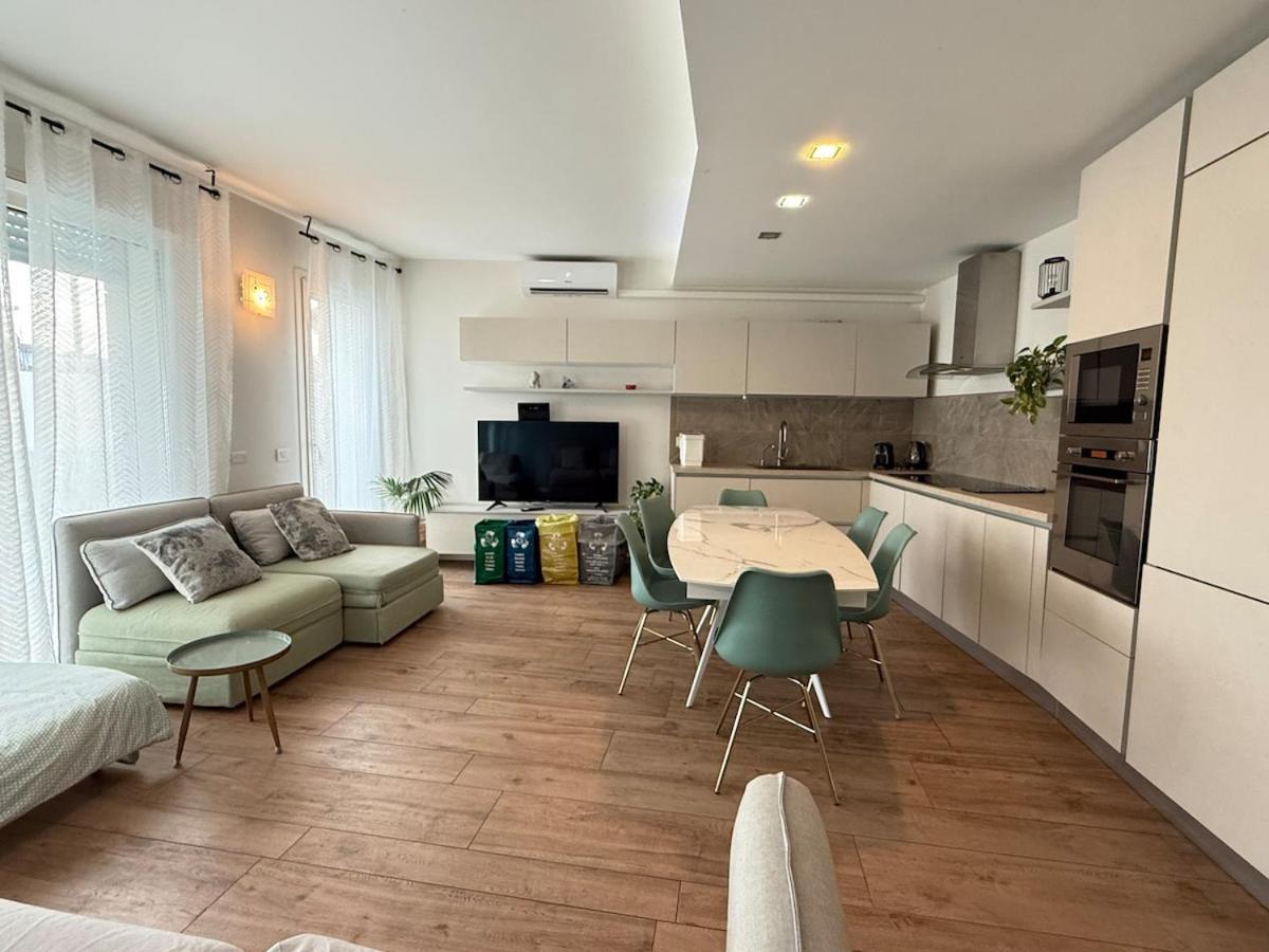 In Citta Con Giardino E Piscina Privati * Bergamo