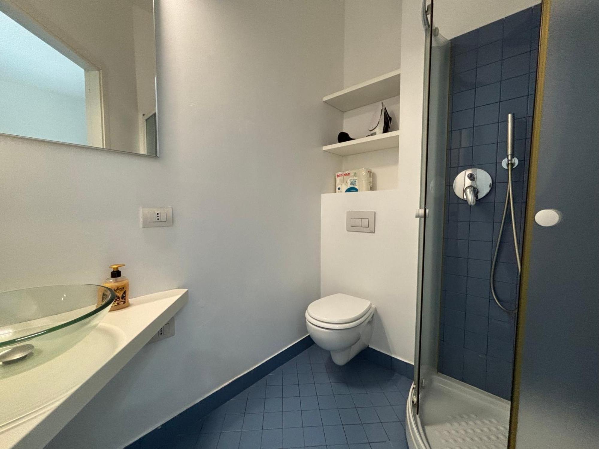E Spazioso Con 3 Camere, 3 Bagni E Terrazzo *