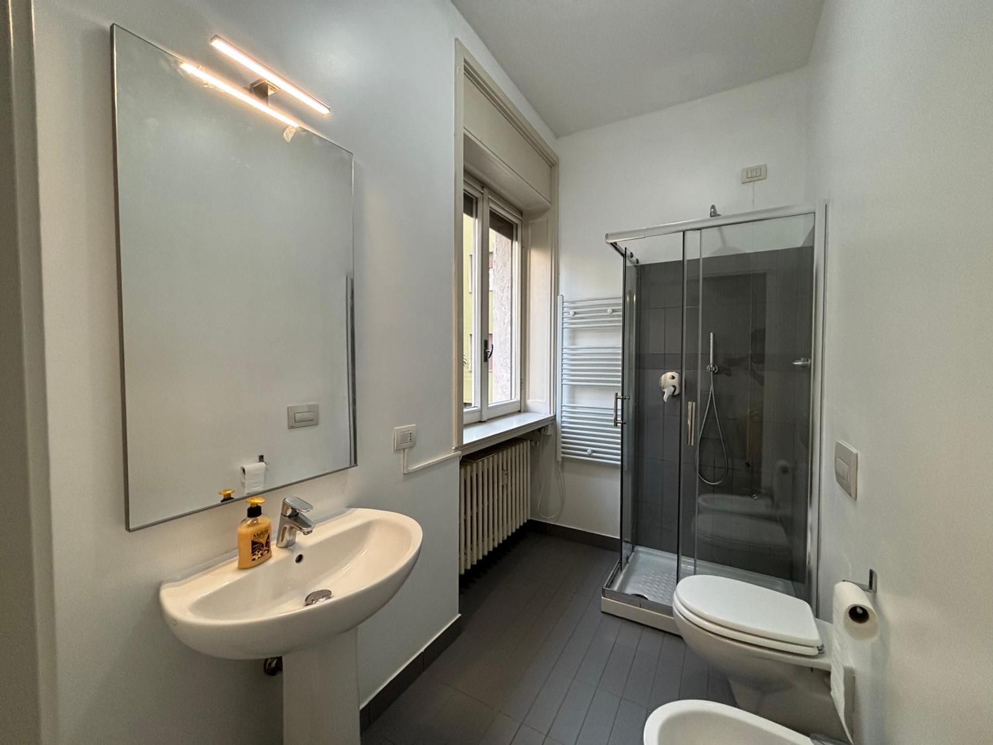 E Spazioso Con 3 Camere, 3 Bagni E Terrazzo Bérgamo