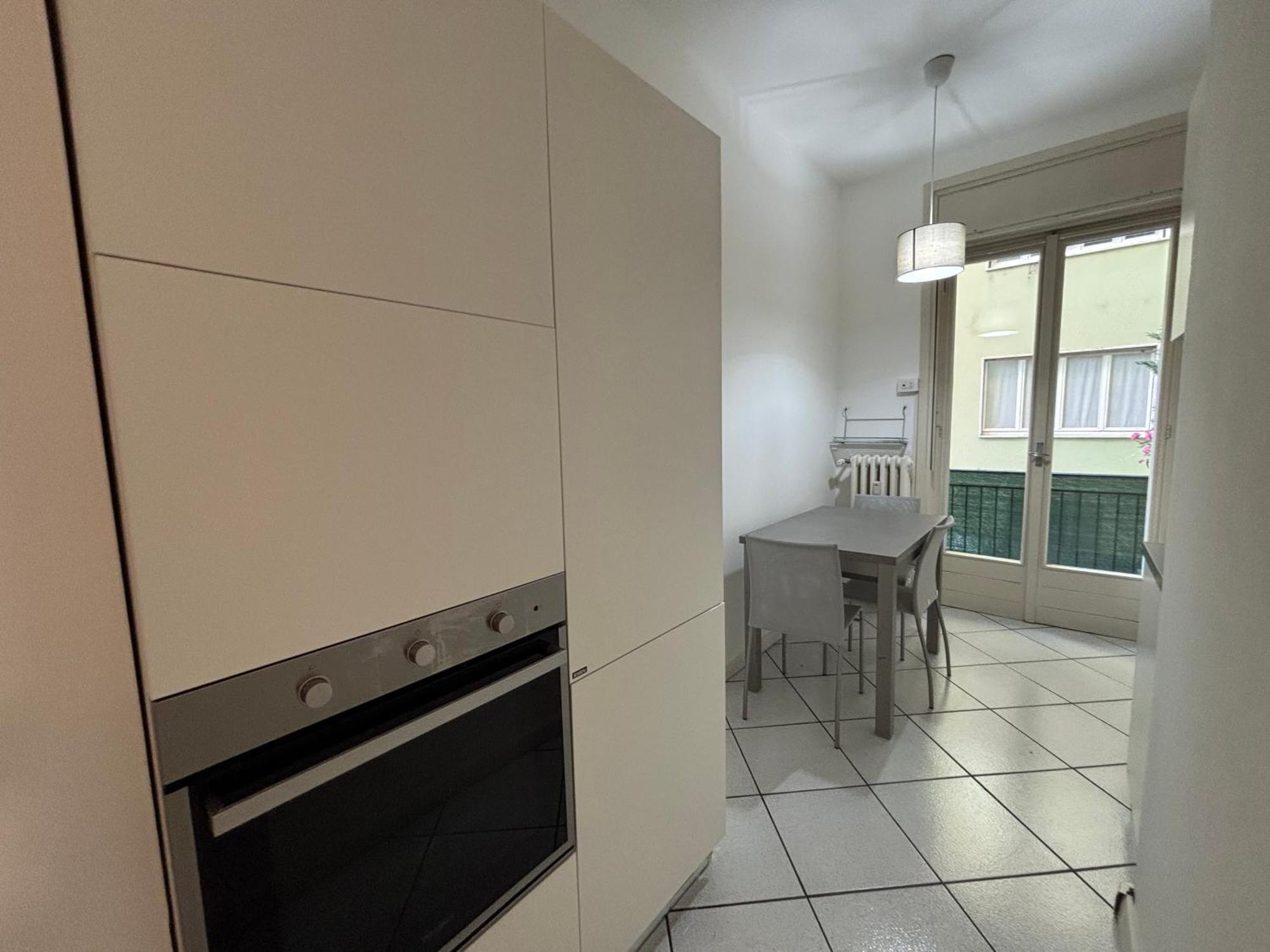 Apartamento E Spazioso Con 3 Camere, 3 Bagni E Terrazzo Bérgamo