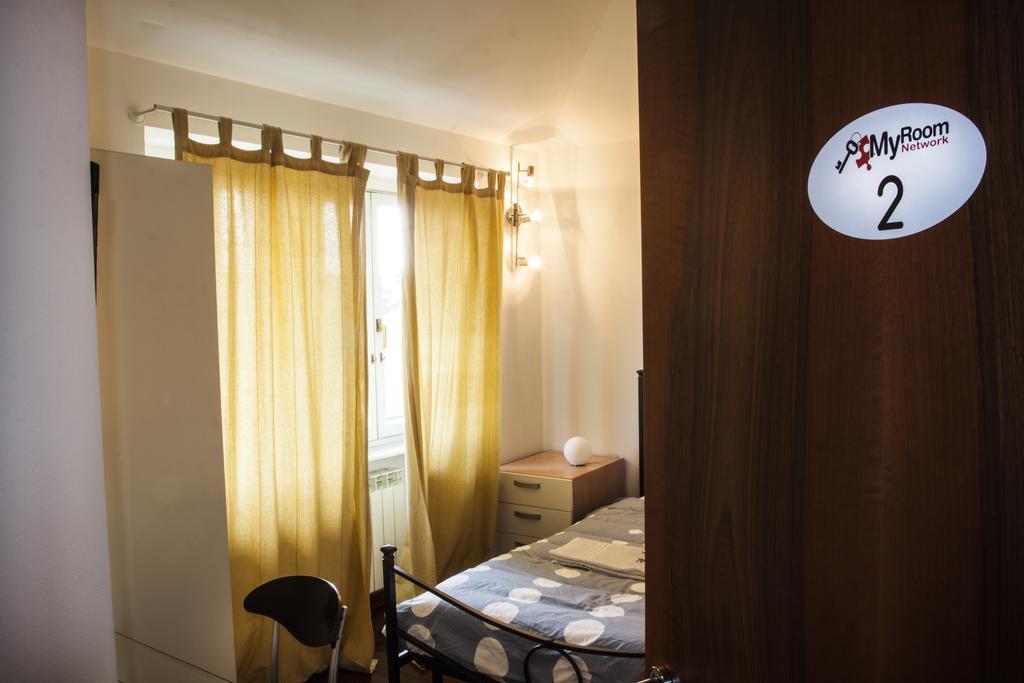 Myroom Guest house
