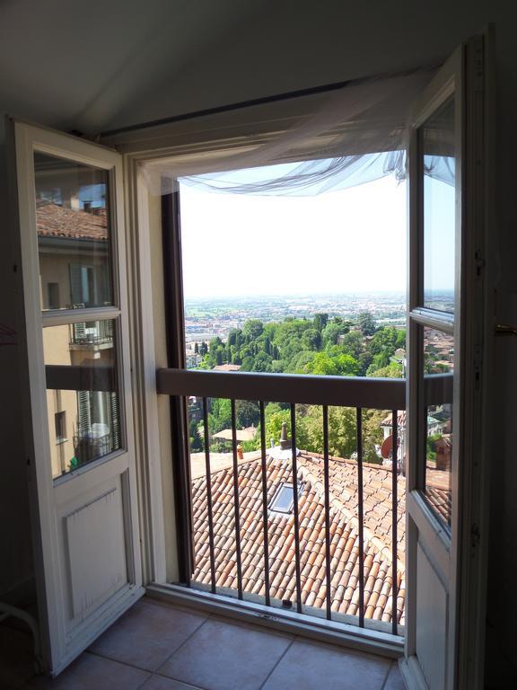 Gasthof La Luna Blu In Old Town Bergamo
