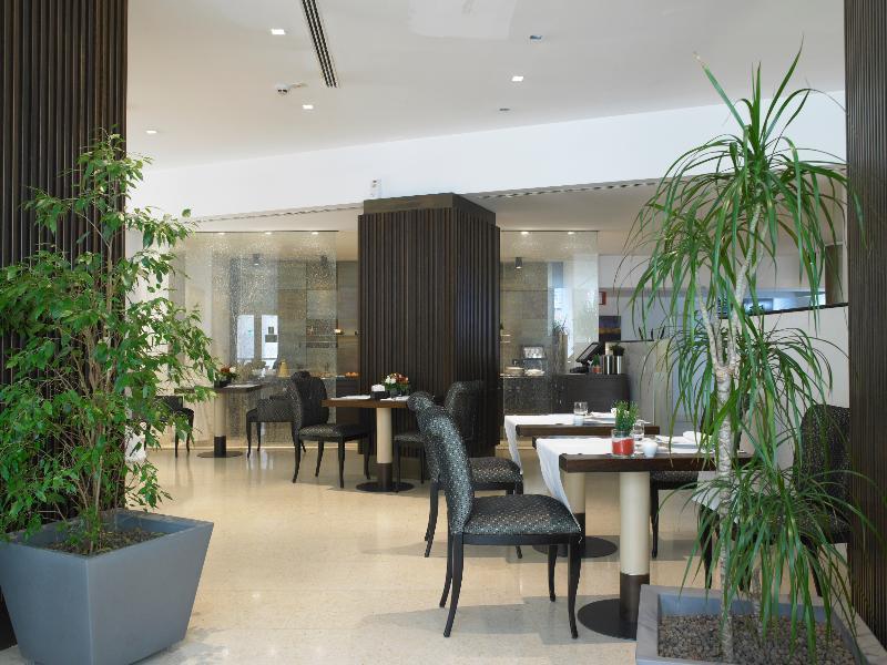 Nh Hotel 4*