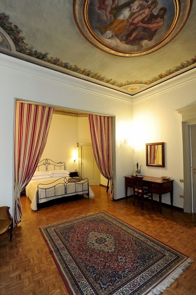 Antica Dimora Bed & Breakfast 2*