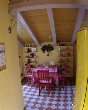 Hotel Bombyx *