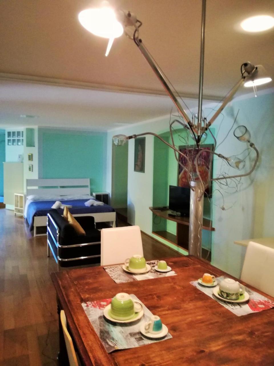 Zaffiro Blu Airport Bed & Breakfast 2*