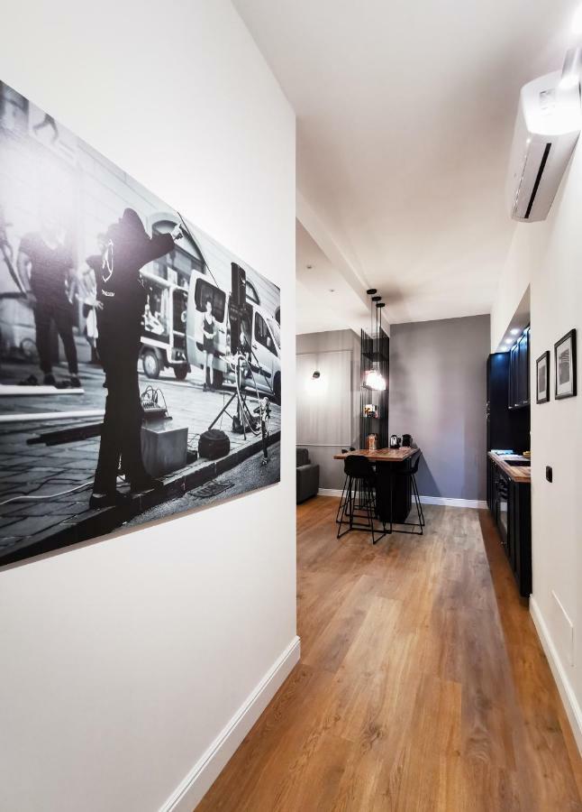 Chiclife - Florentin Downtown Apartment