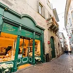 Feel - Sweet Old Town