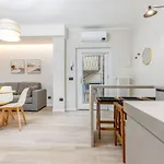Feel - Grand Alta Apartment