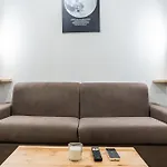Suite32