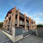 Bes Residence Bergamo Polaresco