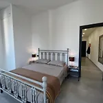 Casa Redona - Nuovo Elegante Loft Free Wifi 4 Pax