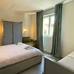 City Center - Modern Flat With Free Parking And Wifi - Apt B