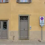 Bergamo Alta - Piazza Mercato Del Fieno House