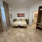 Melannie\'S Apartment 2