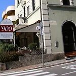 Hotel 900