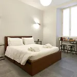 Casa Vacanza Del Barone Via Paglia 33