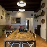 Casa Moroni 76