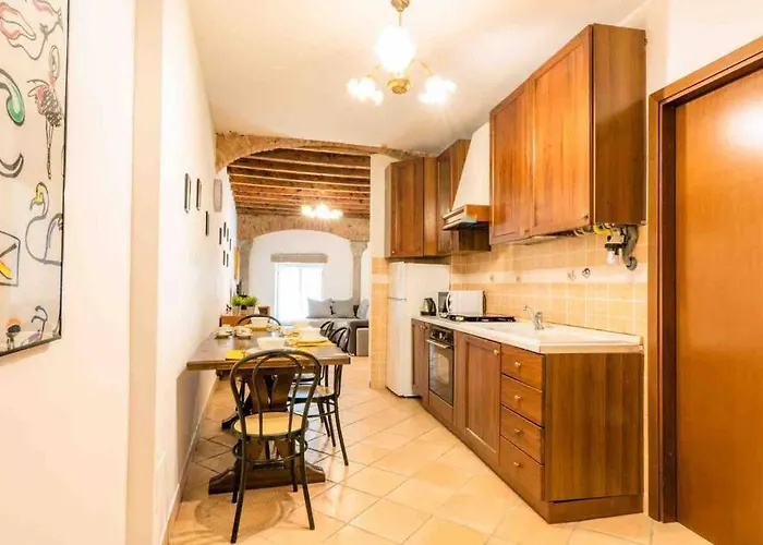 Bergamo Center Apartment