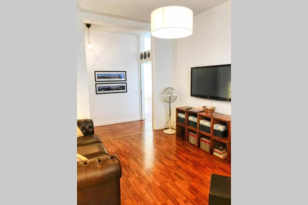 Dietro L' Angolo Charme&relax Nel Centro Citta Holiday home *