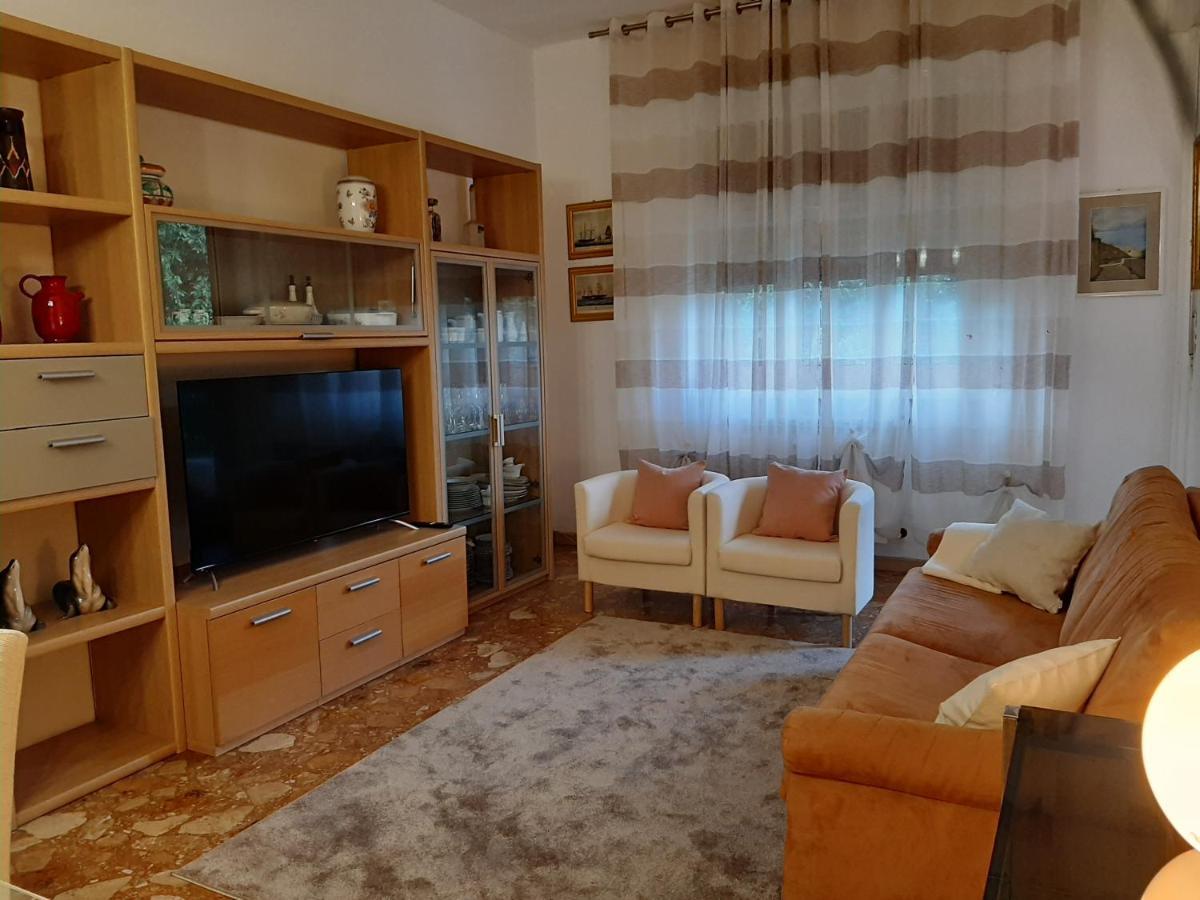 Casa Vacanze Claudio Apartment *